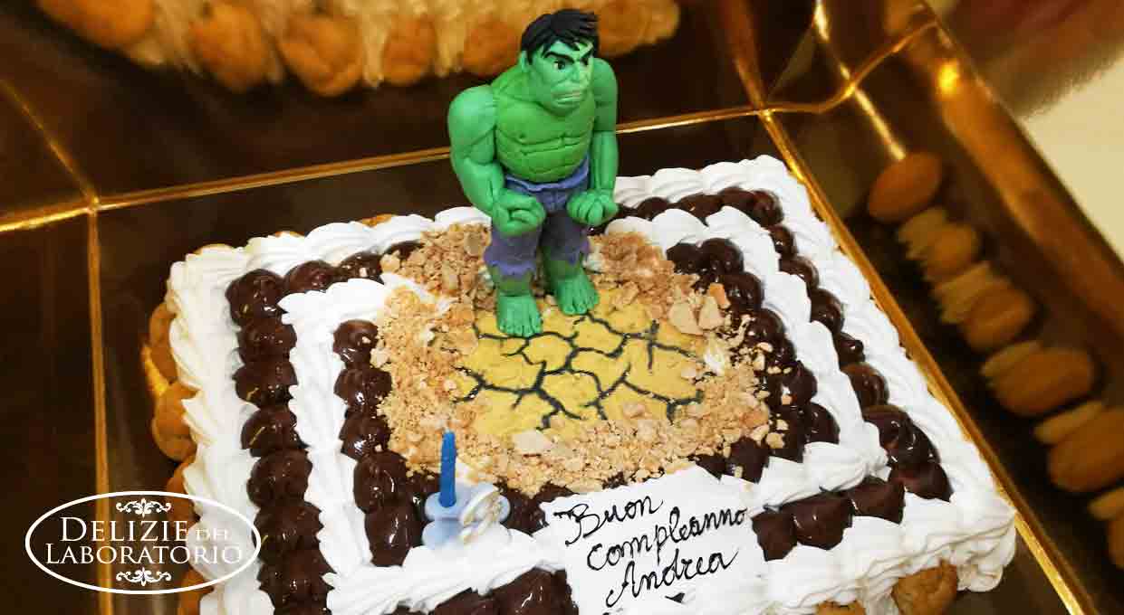 Torta di compleanno artigiana a Milano per il piccolo Andrea Torta di compleanno artigiana a Milano per il piccolo Andrea