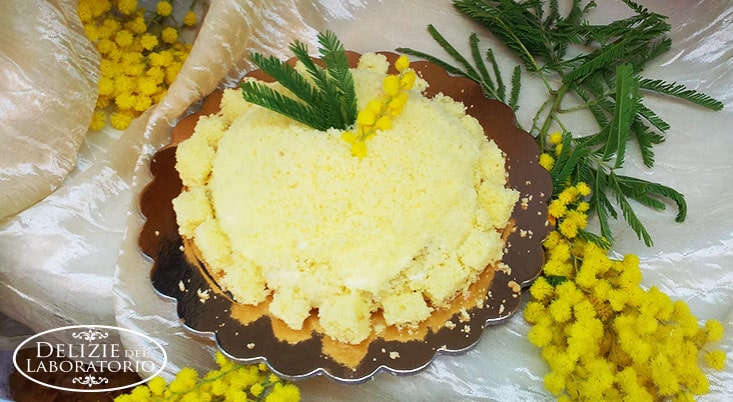 Torta Festa della Donna per una serata dolce e allegra Torta Festa della Donna per una serata dolce e allegra